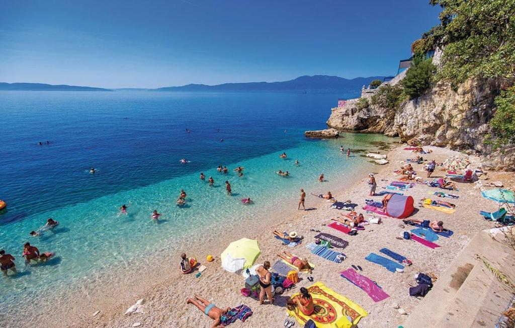 Apartments Croatia Рийека Екстериор снимка