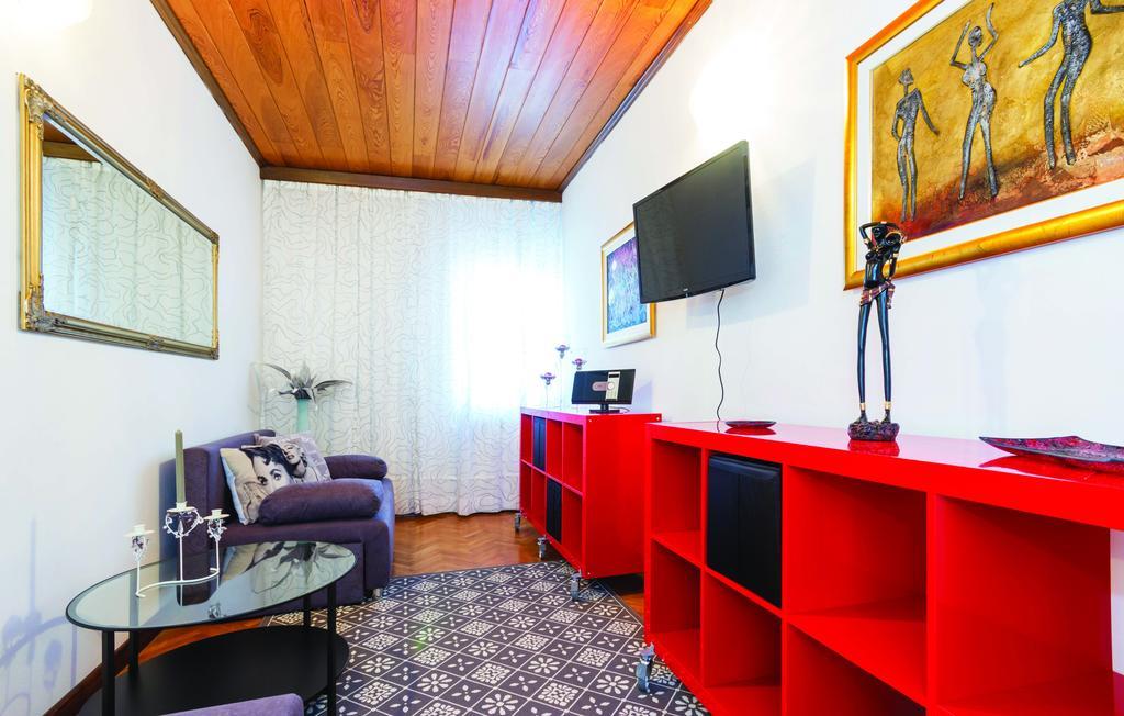 Apartments Croatia Рийека Екстериор снимка